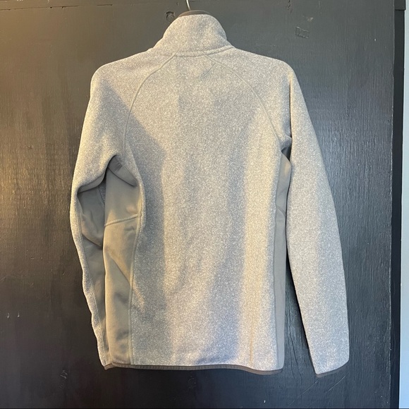 Men’s Patagonia Gray Zip Fleece Like New Sz S - Picture 3 of 3